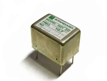 Standard HDI 20 Filtro discriminatore a quarzo 10.7 MHz, per banda stretta ±6 KHz, Zin 2 KΩ Zout 33 KΩ, 4 pin, 17 x 25 x 18 mm