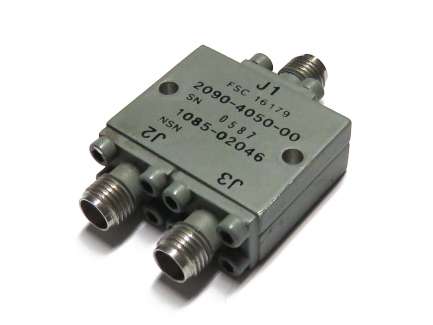 M/A-COM 2090-4050-00 Divisore coassiale di potenza a 2 vie, 6 - 16 GHz, 3W