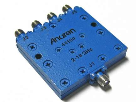 Anaren 44100 4-way coaxial power divider, 2 - 18 GHz, 17W