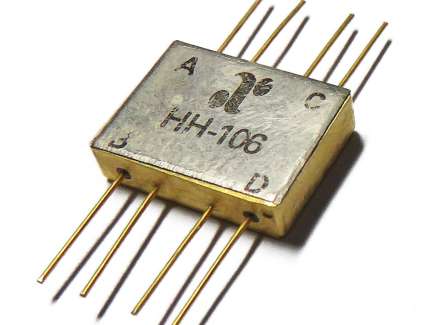 MA-COM Anzac HH-106 PIN 2-way hybrid power divider, 2 - 200 MHz, 1W