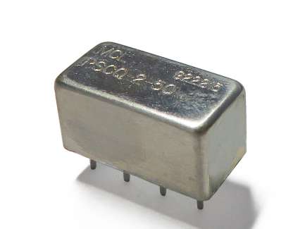 Mini-Circuits PSCQ-2-50 2-way power splitter/combiner, 25 - 50 MHz, 1W