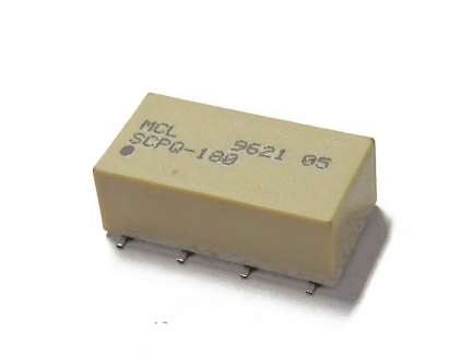 Mini-Circuits SCPQ-180 2-way power splitter/combiner, 120 - 180 MHz, 1W