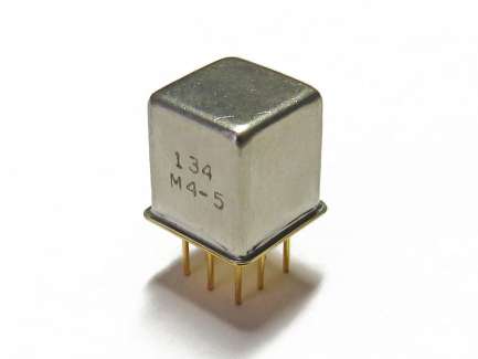 Teledyne 134M4-5/G Relè elettromeccanico, DPDT, 5V