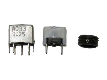TOKO S7AG-A033HM Bobina RF variabile, 67 - 93µH, 7.5mm