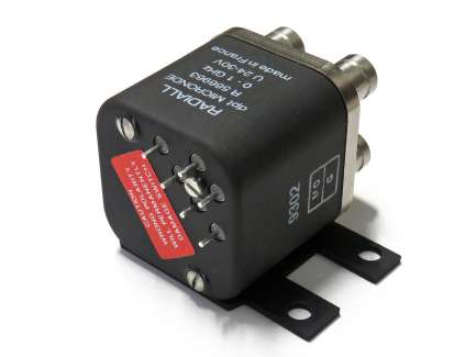 Radiall R566963000 Electromechanical coaxial latching relay, tranfer, 28V