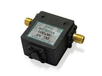 Microtek 137C43A1 Coaxial isolator 3700 - 5200 MHz, 20 W