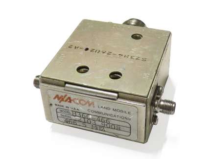 M/A-COM H360 Circolatore coassiale 365 - 500 MHz, 125 W