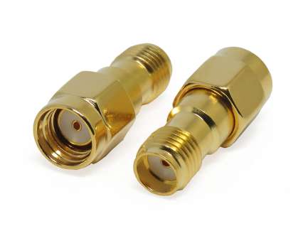 QAXIAL RPSMA-SMA42-01 RP-SMA male to SMA female coaxial adapter